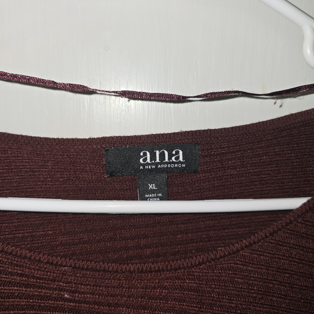 Brown Ribbed Sweater - Picture 3 of 3
